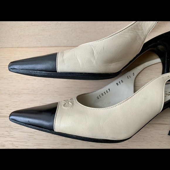 Salvatore Ferragamo Women's Heels Size 6.5 - Picture 7 of 10